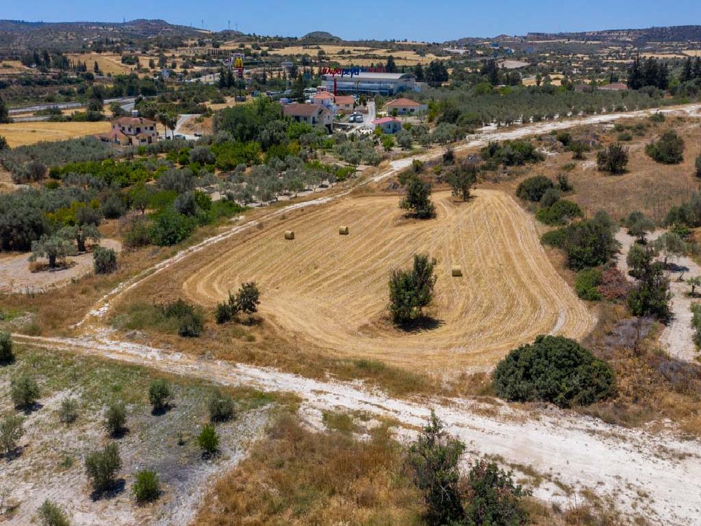 RESIDENTIAL PLOT SKARINOU 5621m2 image 5