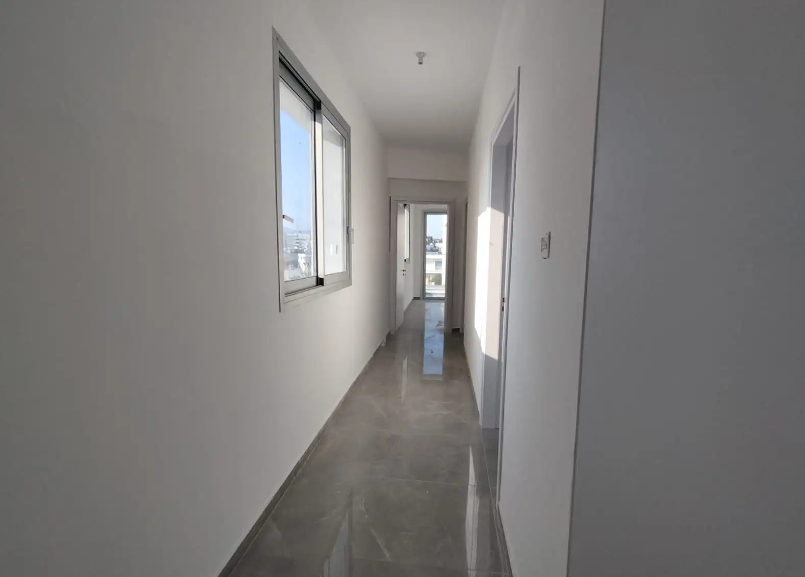 2-bedroom apartment fоr sаle image 2