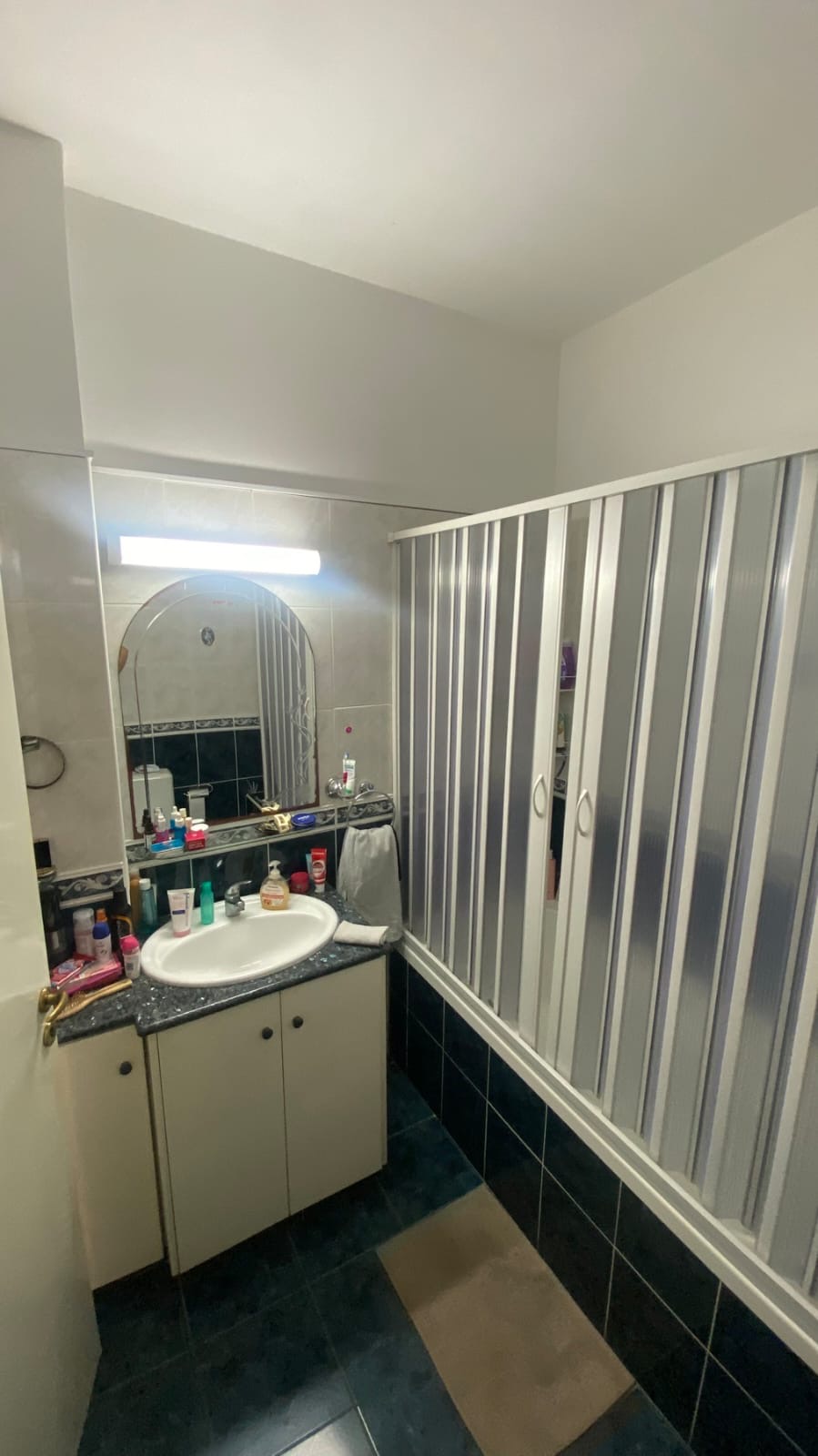 4 bedroom house for sale, latsia image 7