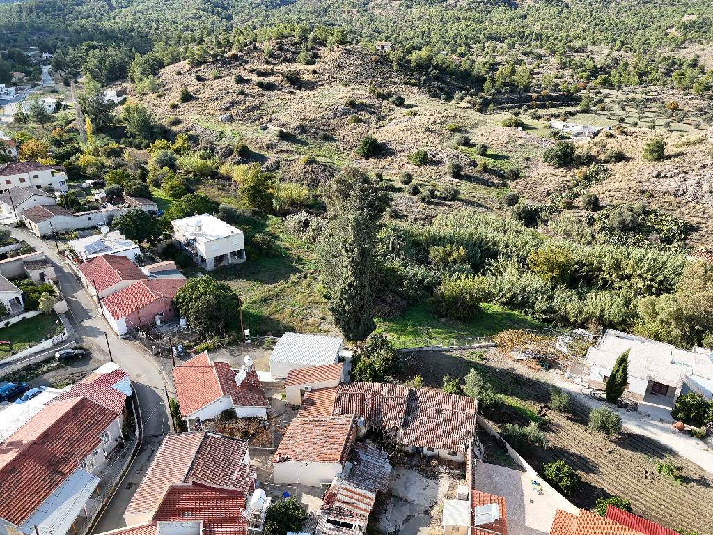 Οικιστικό Χωράφι στη Λυθροδόντα - Επαρχία Λευκωσίας image 5