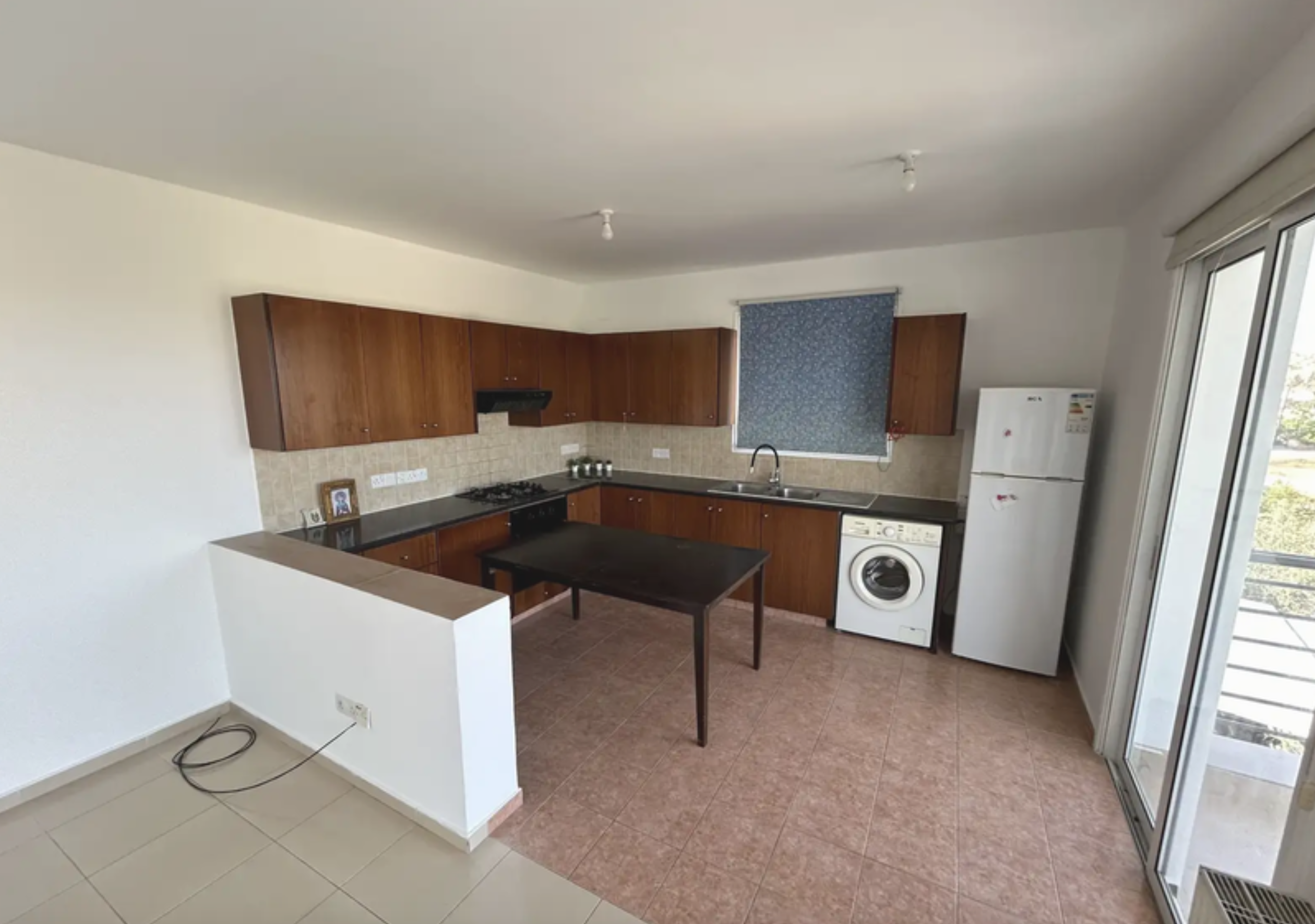 2-bedroom apartment image 5