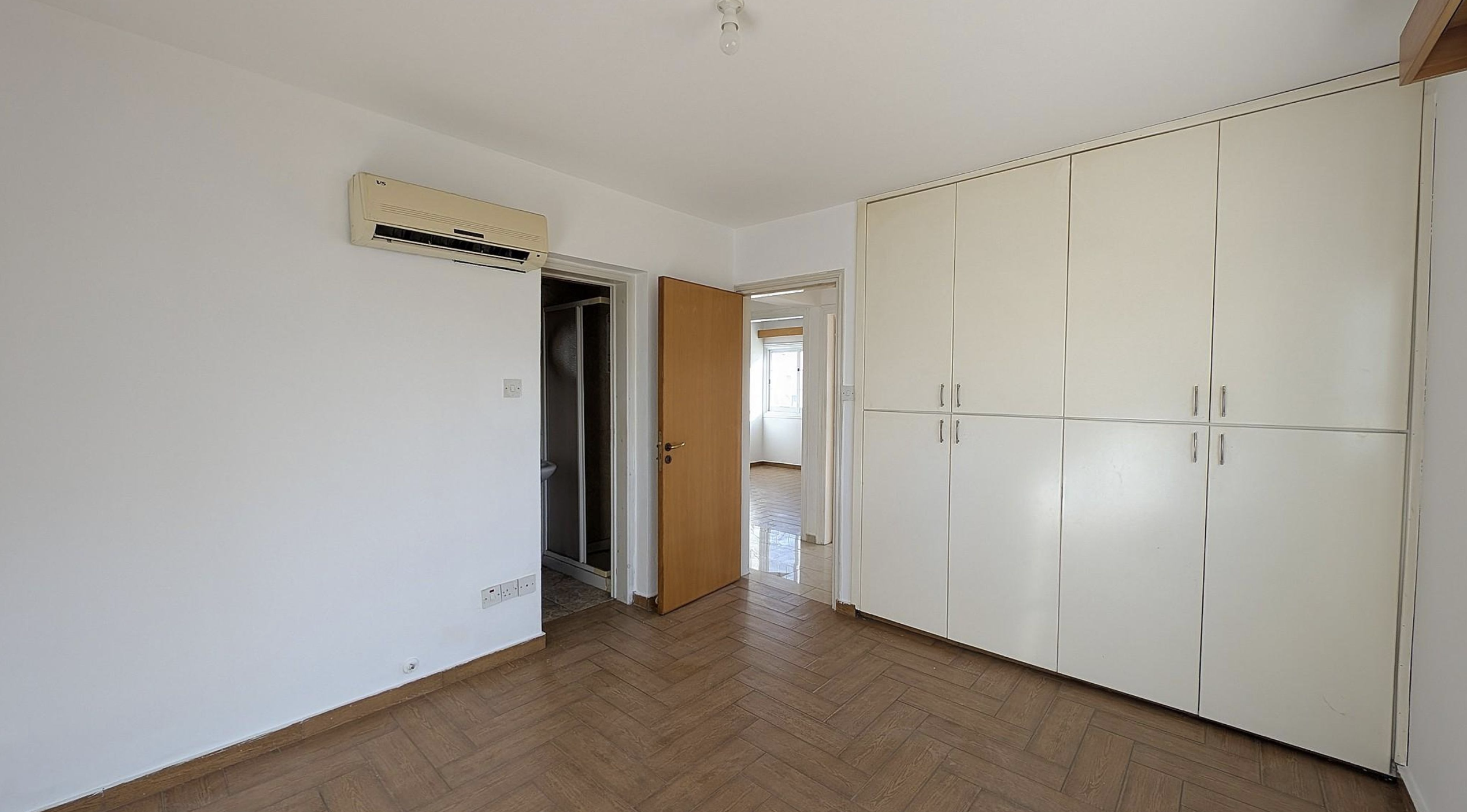 Three Bedroom Apartment - Agios Nikolaos, Larnaca image 18