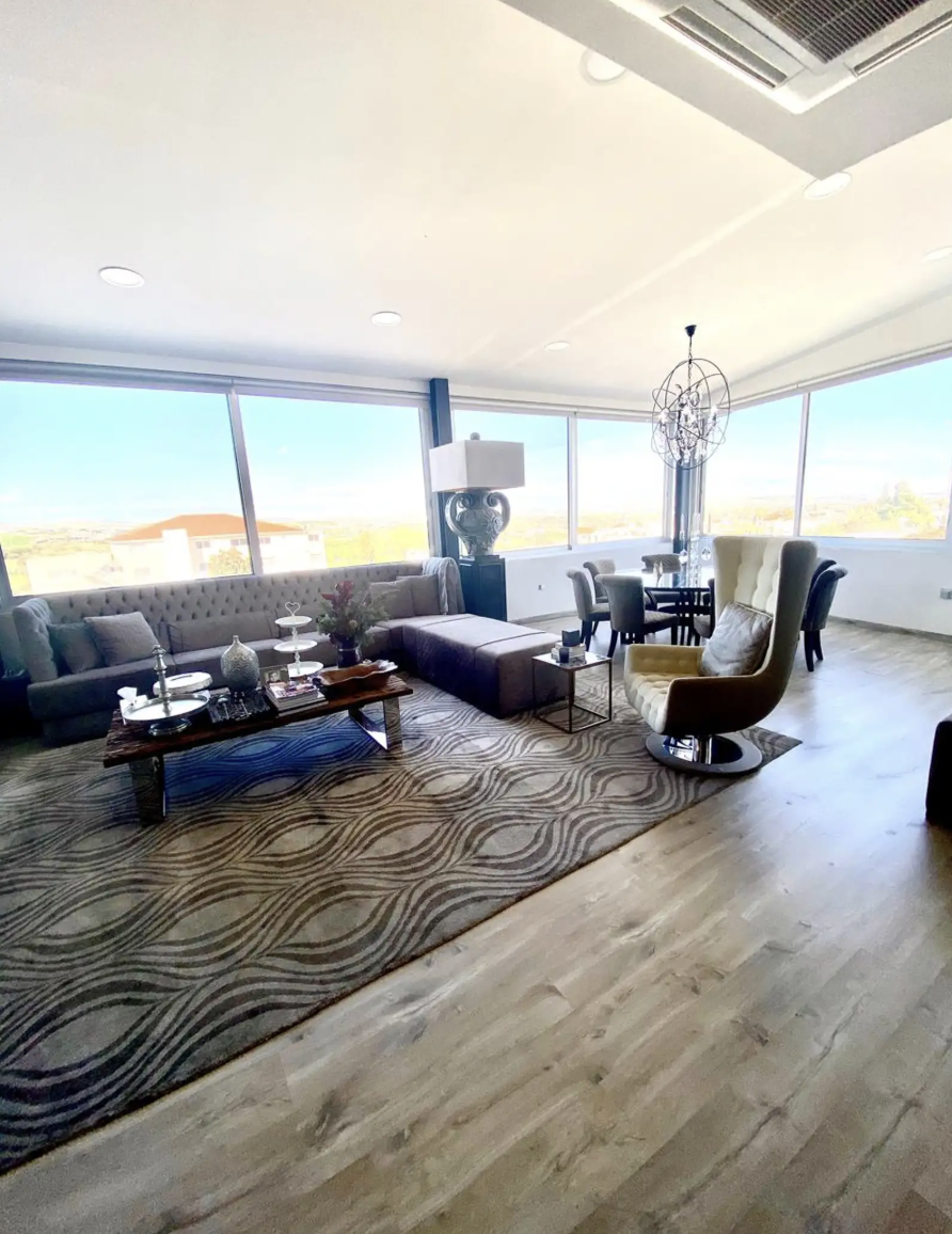 3-bedroom penthouse image 2