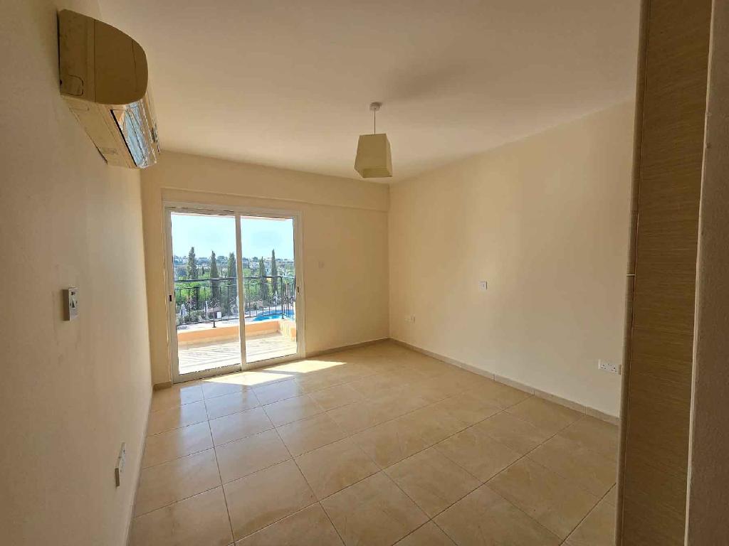 2 Bedroom Apartment - Chlorokas,, Paphos image 5