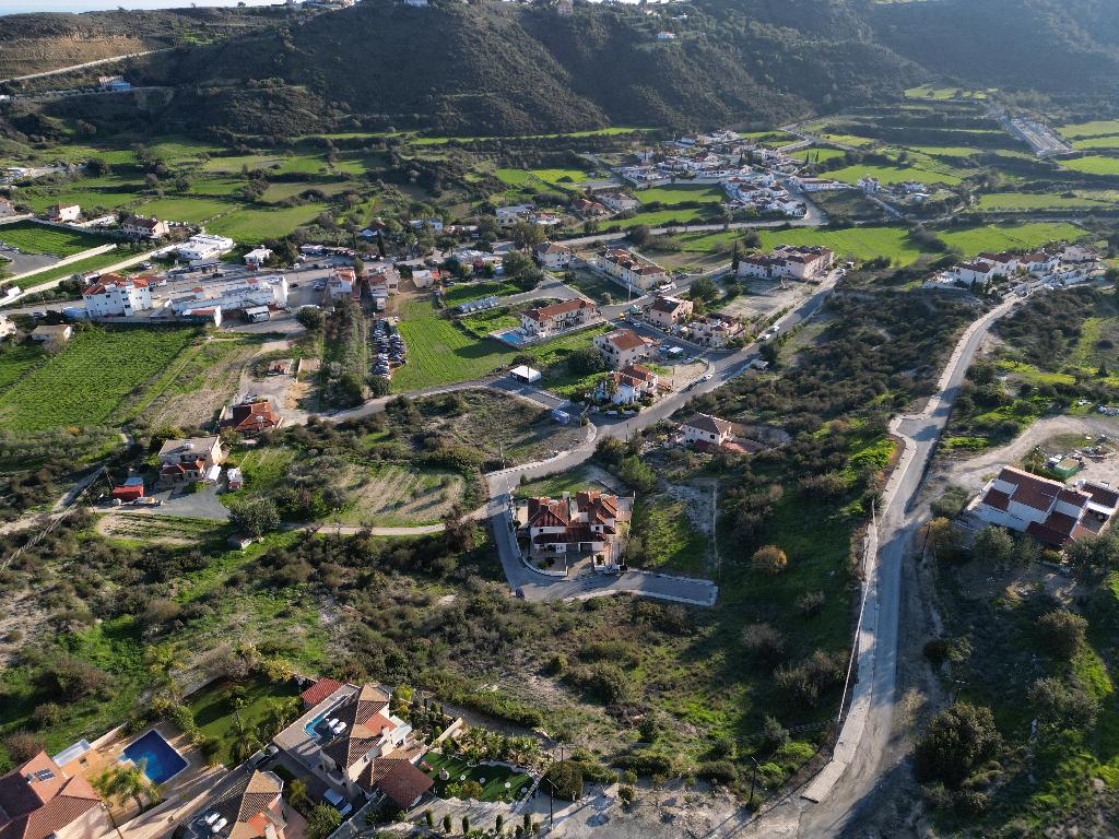 Οικιστικό Οικόπεδο στο Πισσούρι image 4