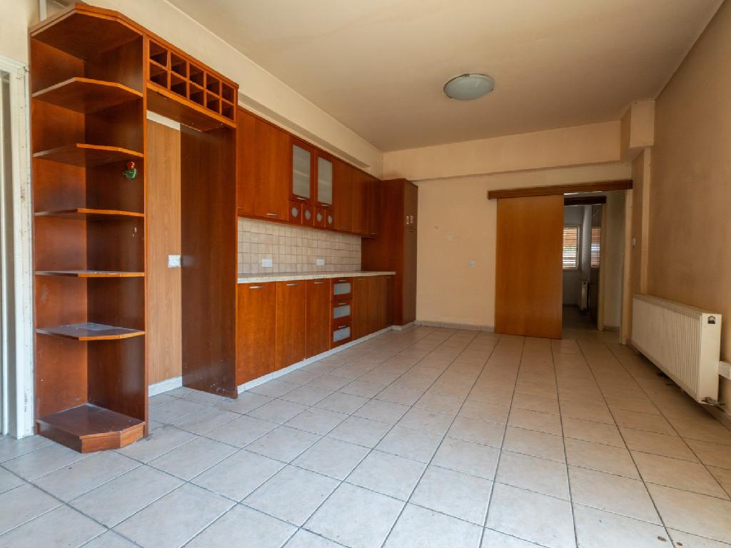 Ground Floor 3-Bedroom House in Aglantzia, Nicosia image 15