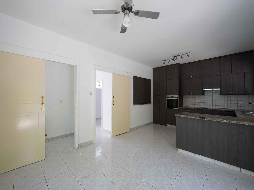 Προς Πώληση: Ανεξάρτητη Κατοικία 4 Υπνοδωματίων στην Ενορία Αγίου Βασιλείου, Στρόβολος, Λευκωσία image 18