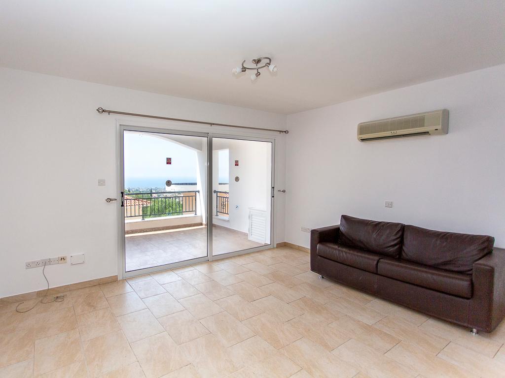 Studio Apartment , Peyia, Paphos image 4