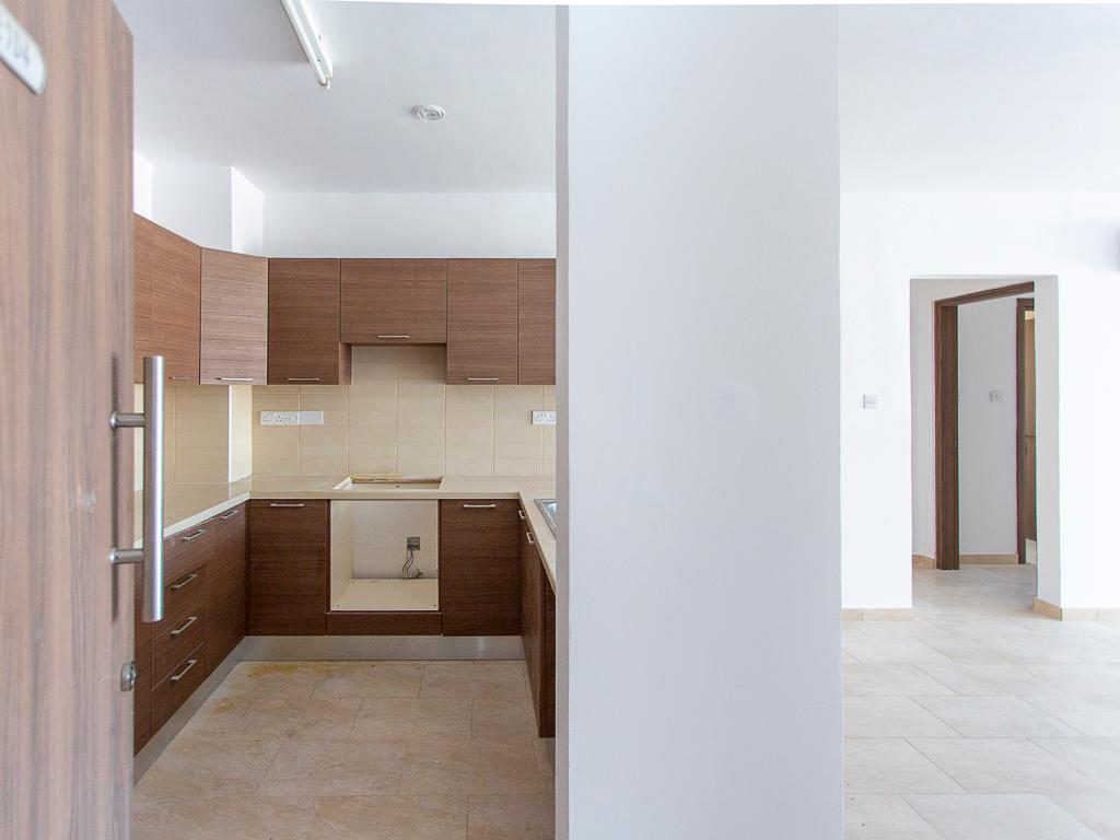 For Sale: 2-Bedroom Apartment in Peyia, Paphos image 10