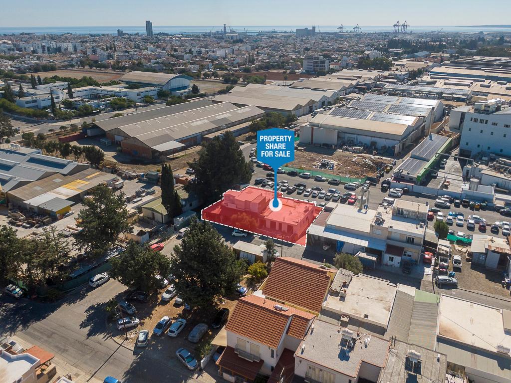 Building for Sale (½ Eastern Share) - Kato Polemidia, Limassol District image 3