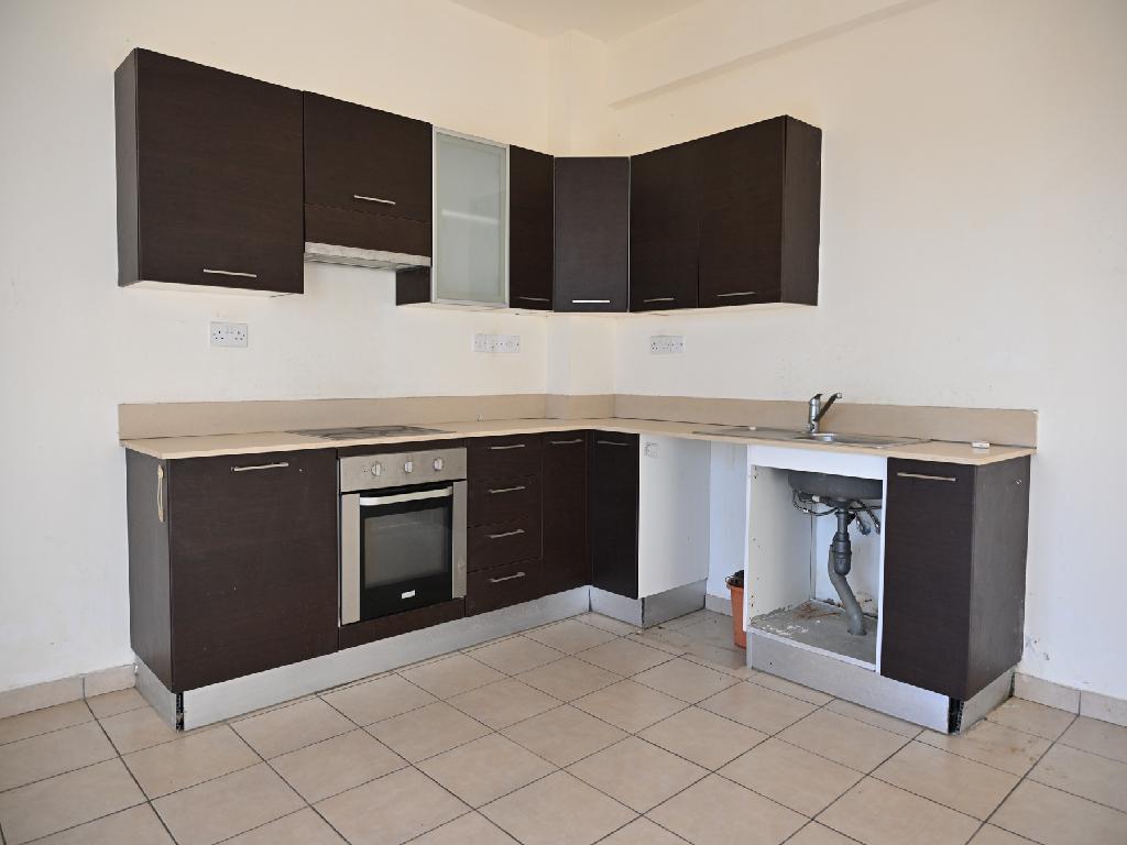 For Sale: 1-Bedroom Apartment in Tersefanou, Larnaca image 5