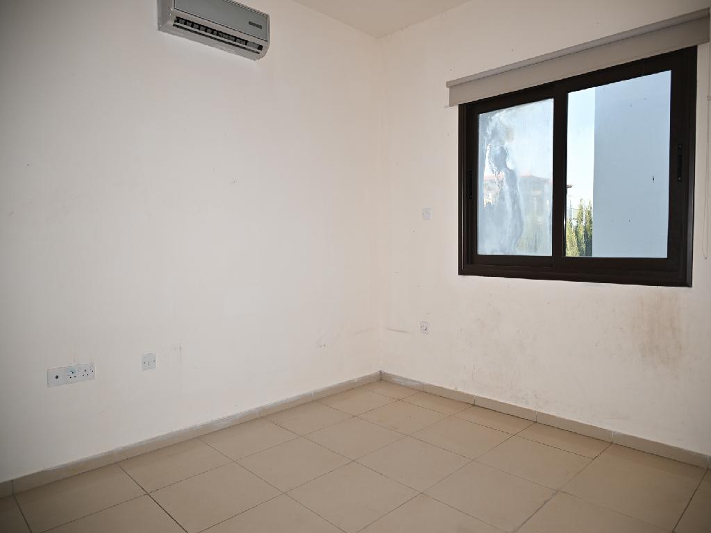 For Sale: 1-Bedroom Apartment in Tersefanou, Larnaca image 4