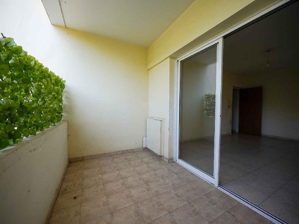 3-bedroom apartment image 19