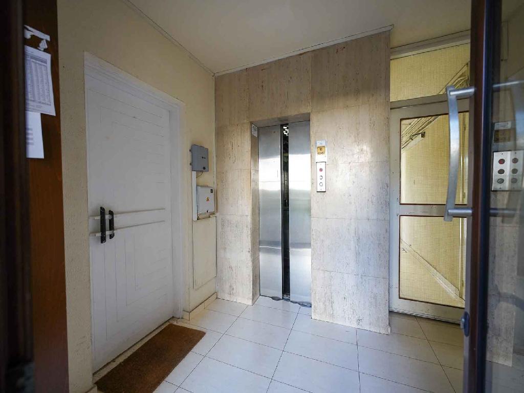 3-Bedroom Apartment - Strovolos (Agios Dimitrios) image 5