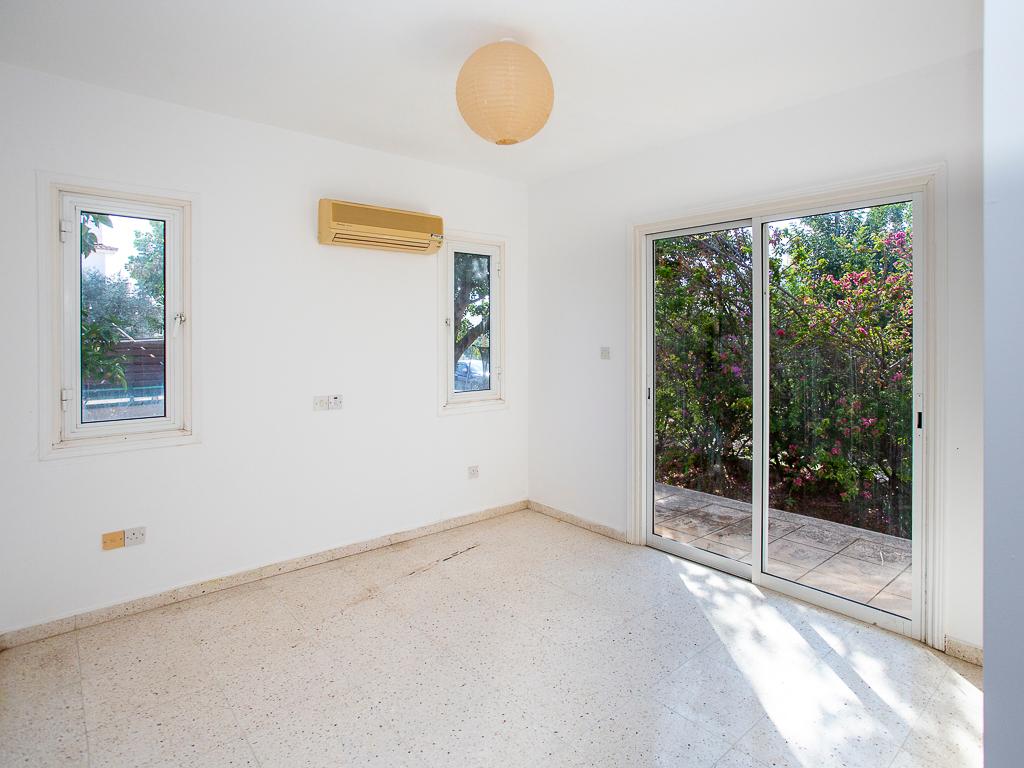 3 Bedroom House - Peyeia, Paphos image 5