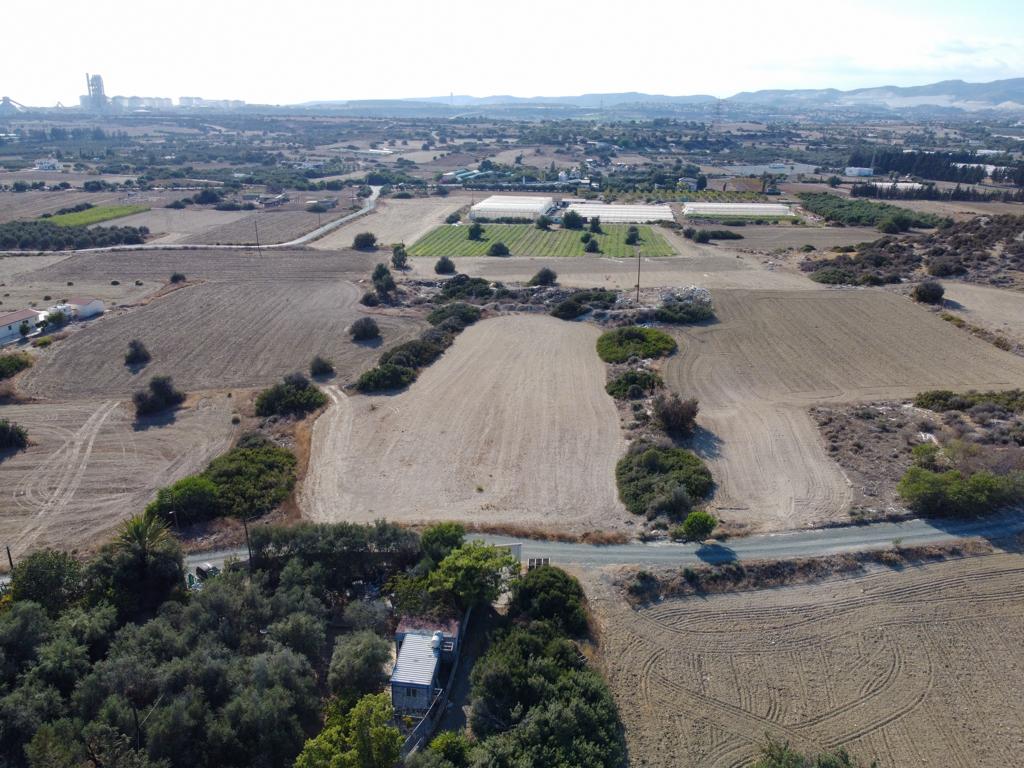 Agricultural land 6021 m² - Tochni, Larnaca image 2
