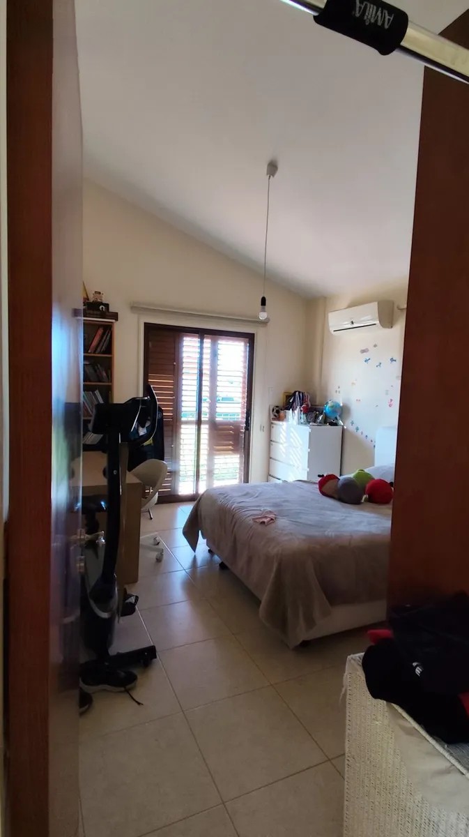 Excellent 4-Bedroom House for Sale – Lakatamia image 9