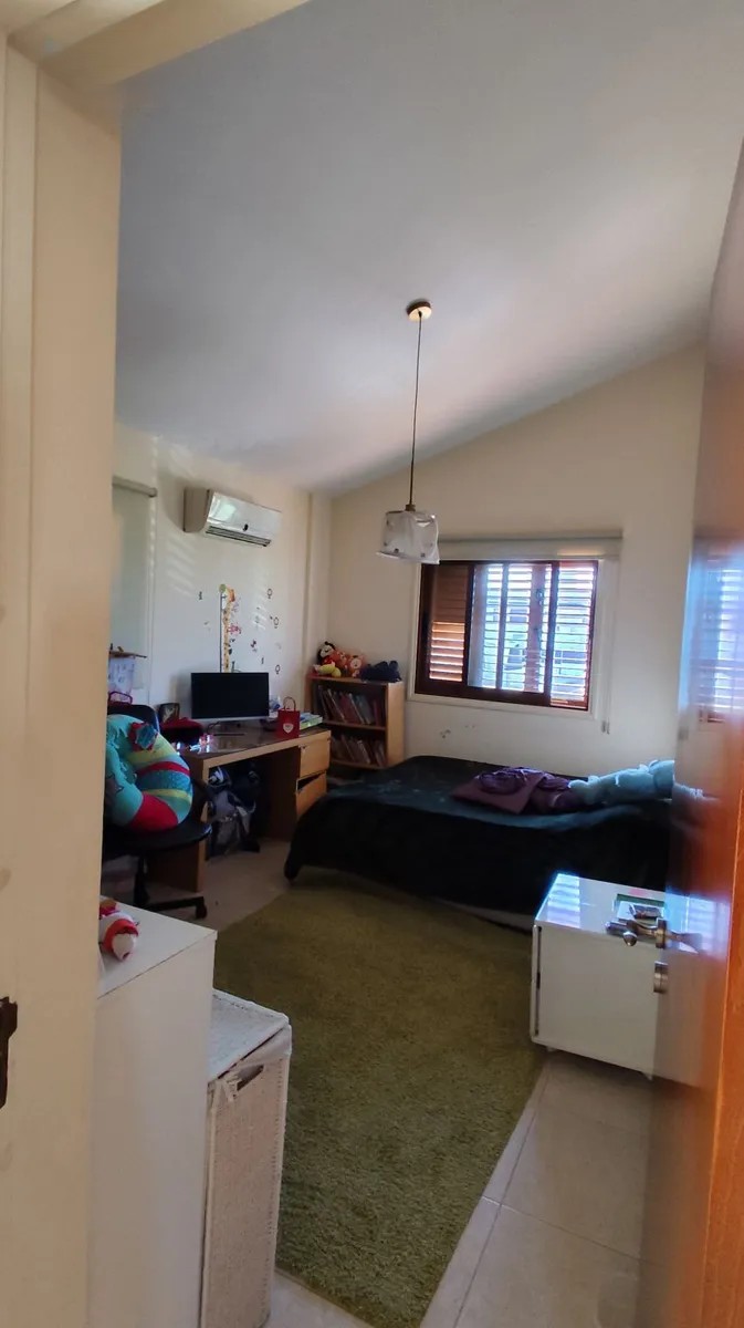 Excellent 4-Bedroom House for Sale – Lakatamia image 10