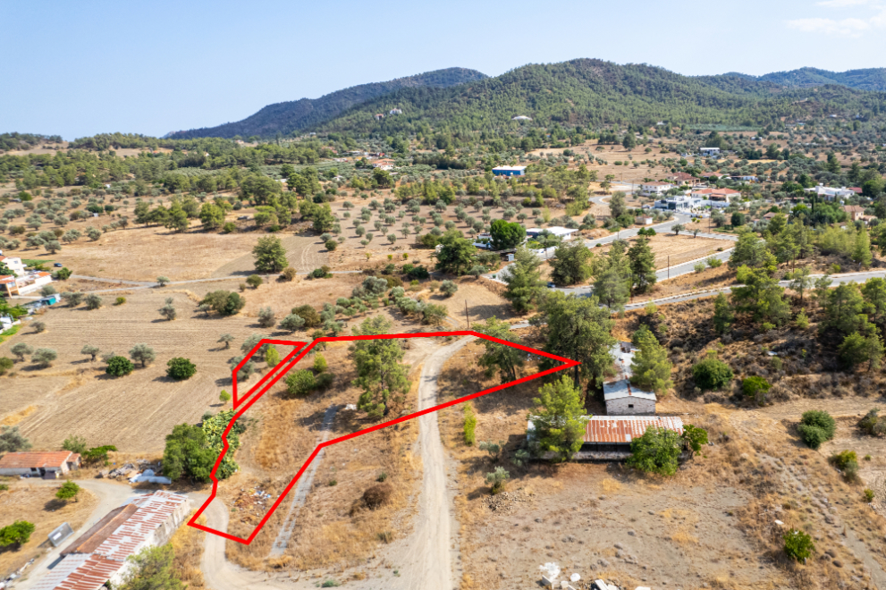 Residential Field for Sale – Lythrodontas, Nicosia image 2