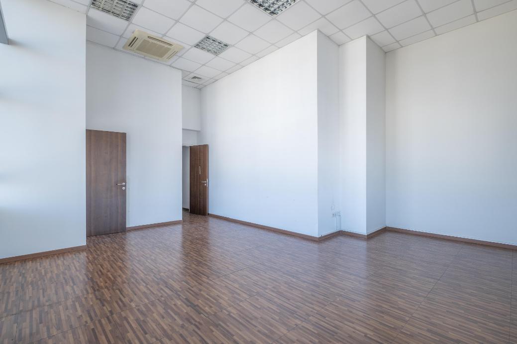 Office in Trypiotis, Nicosia image 5