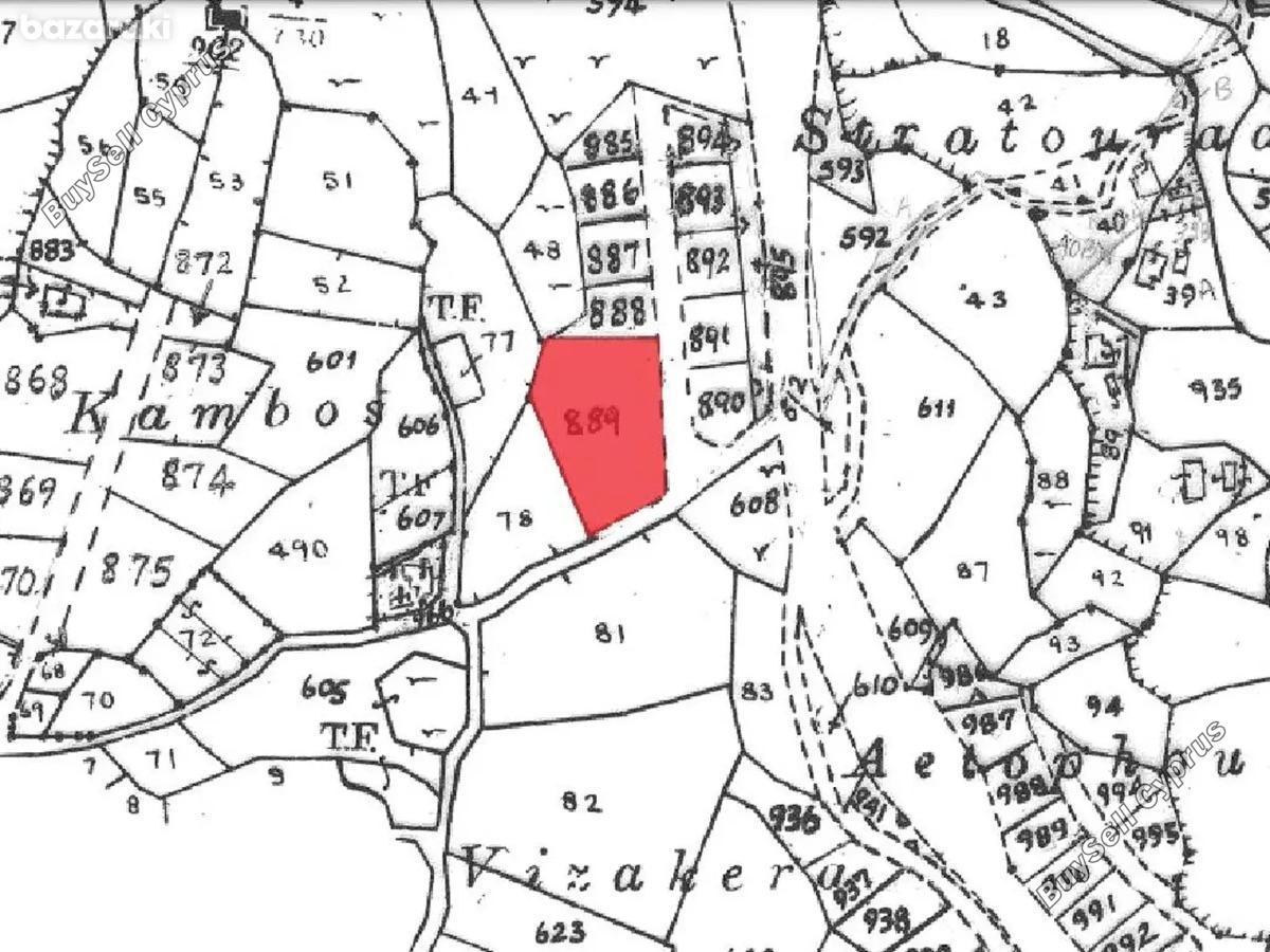 Plot Giolou, Paphos image 2