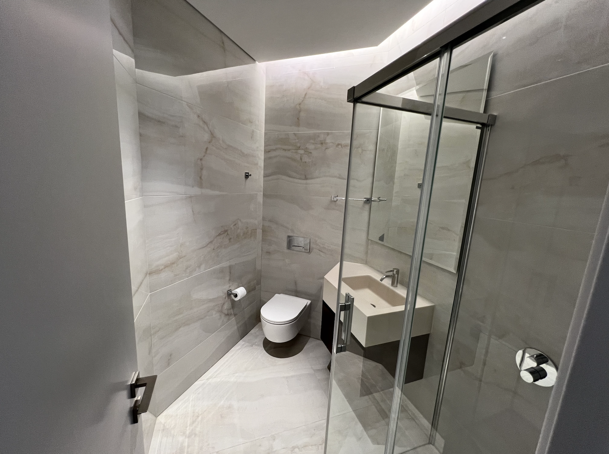 2-bedroom apartment image 6