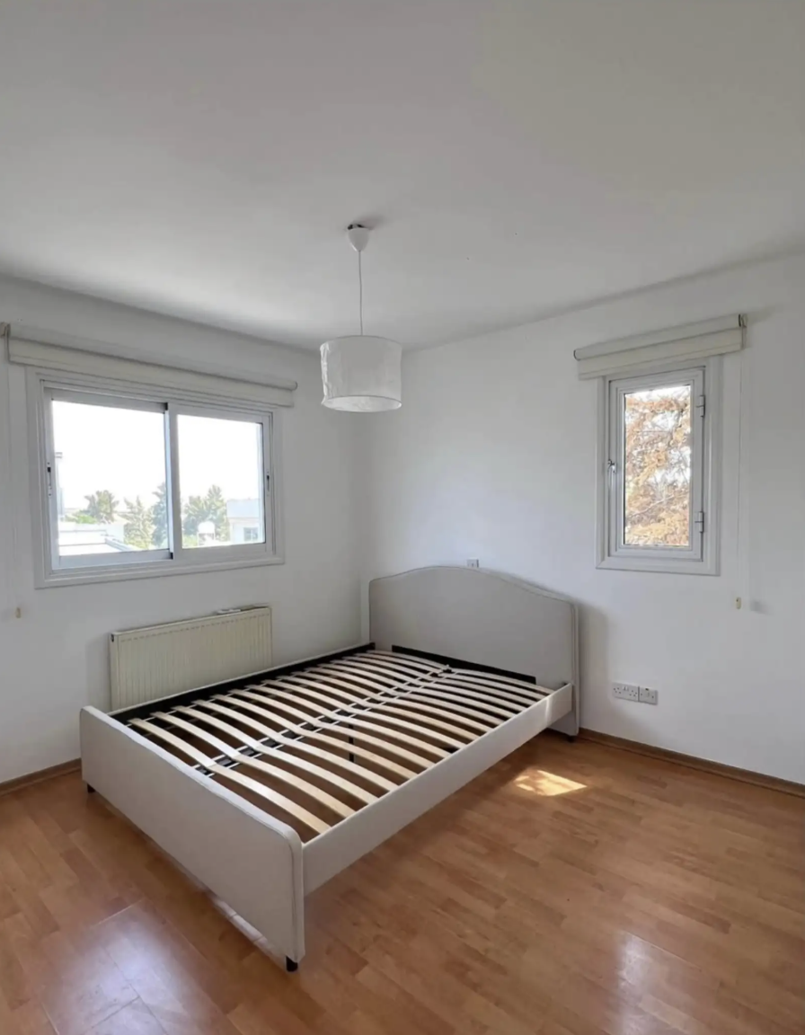 2-bedroom apartment image 4