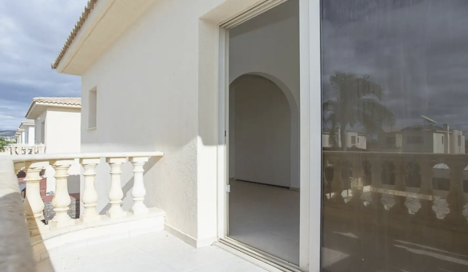 Detached 3-Bedroom House with Private Pool - Mandria, Limassol District image 5