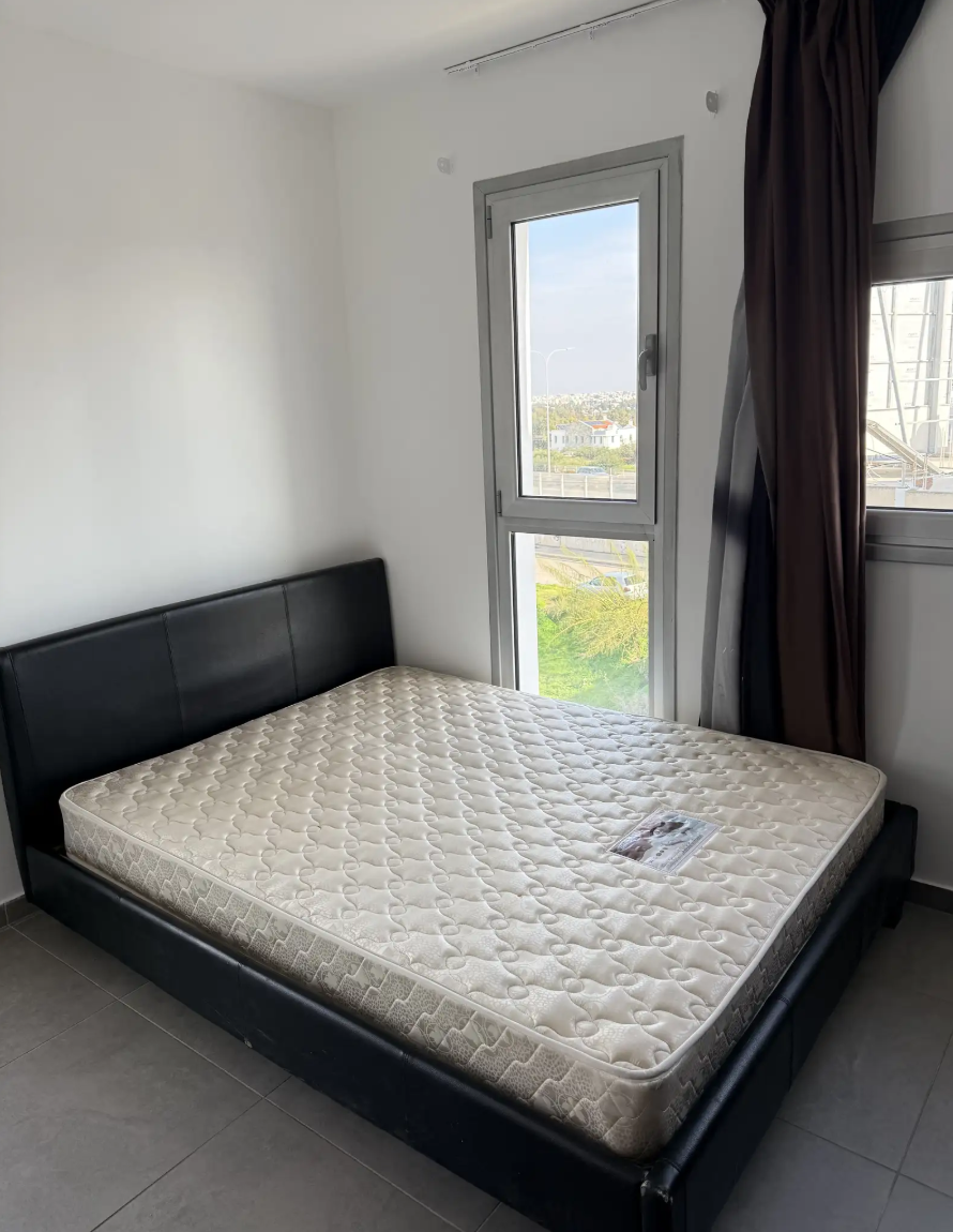 1-bedroom apartment image 5