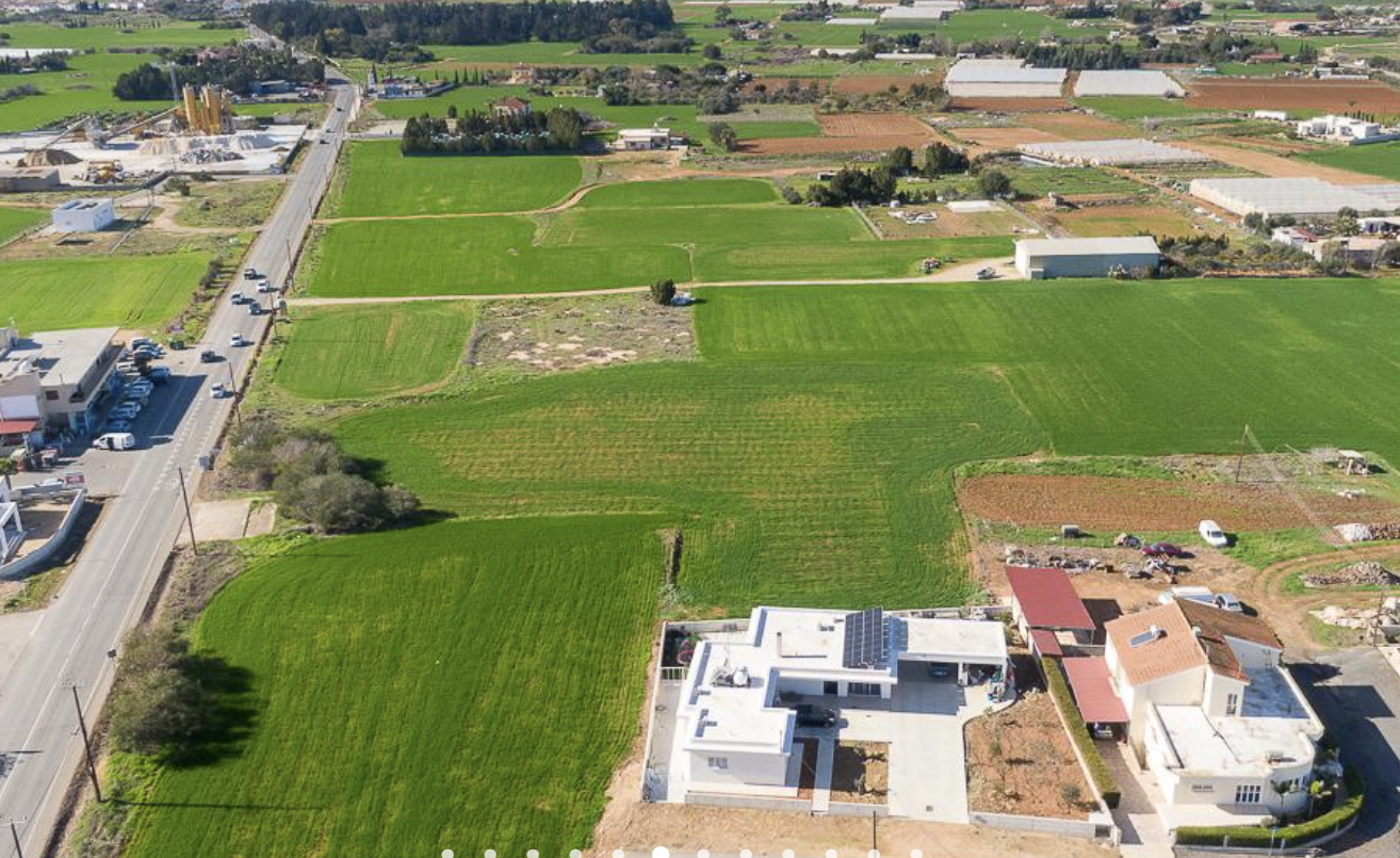 Prime Residential Land - Deryneia, Famagusta District image 5