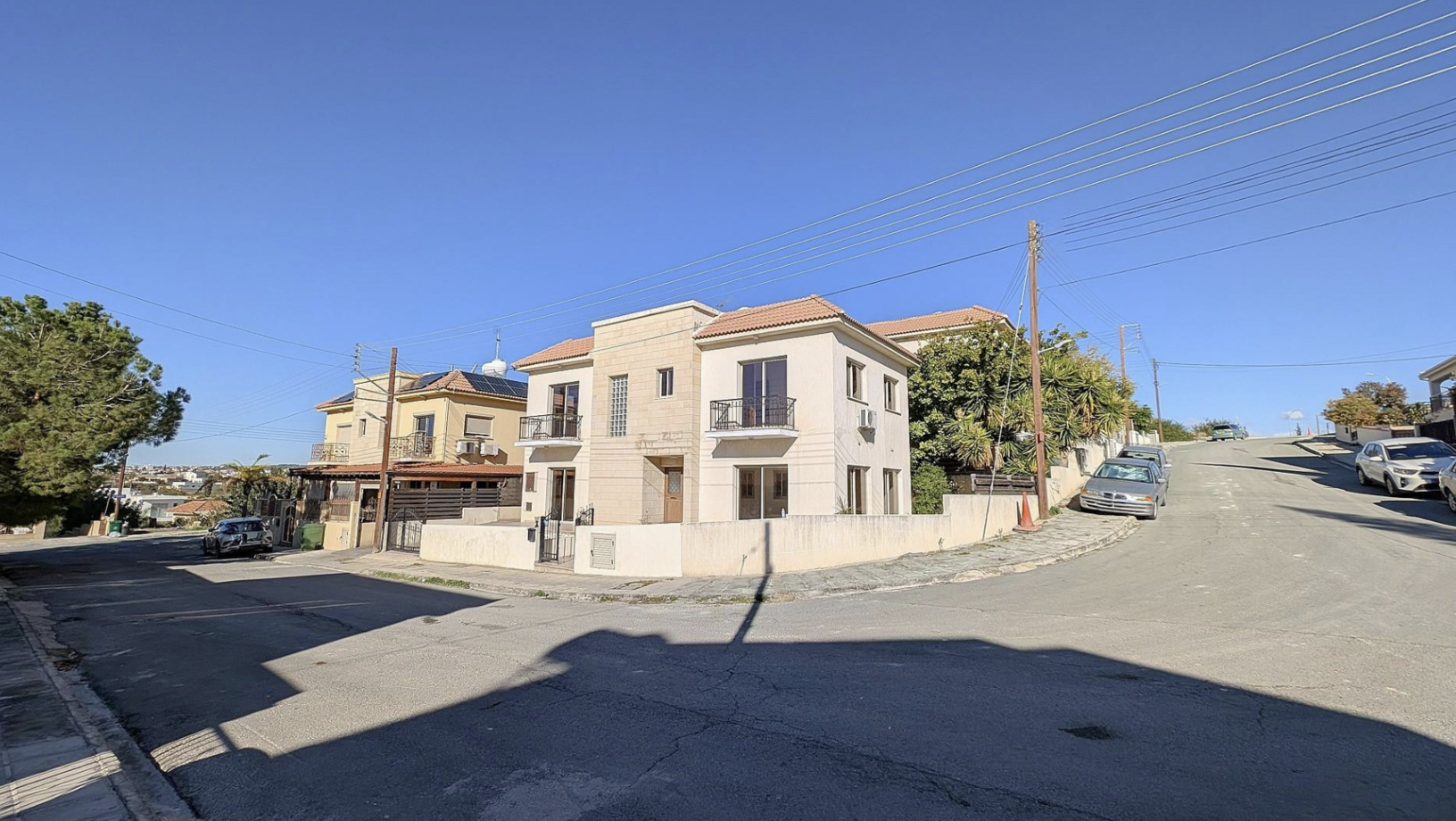 Two-Storey Detached Luxury Home image 8