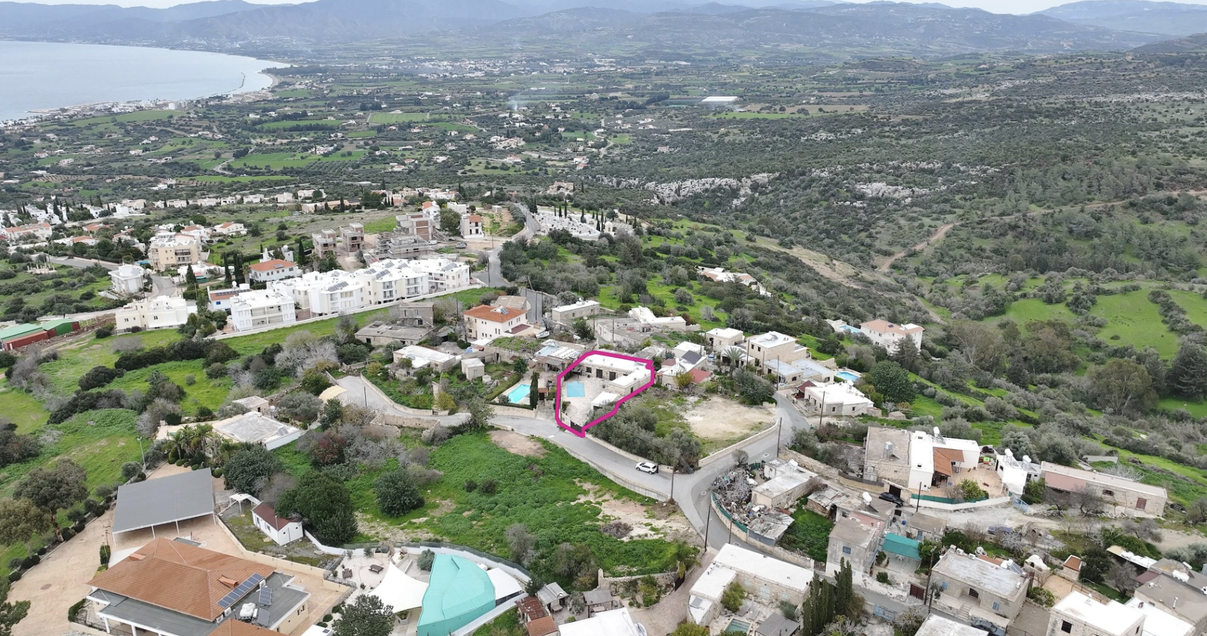 4 Bedroom House -NEO CHORIO, PAPHOS image 3