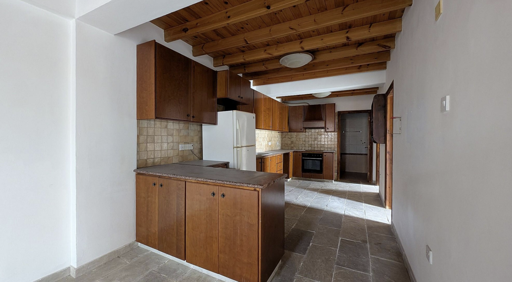 4 Bedroom House -NEO CHORIO, PAPHOS image 11