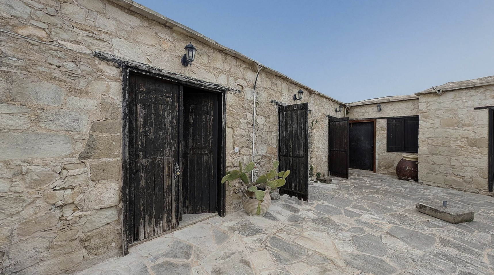 4 Bedroom House -NEO CHORIO, PAPHOS image 23