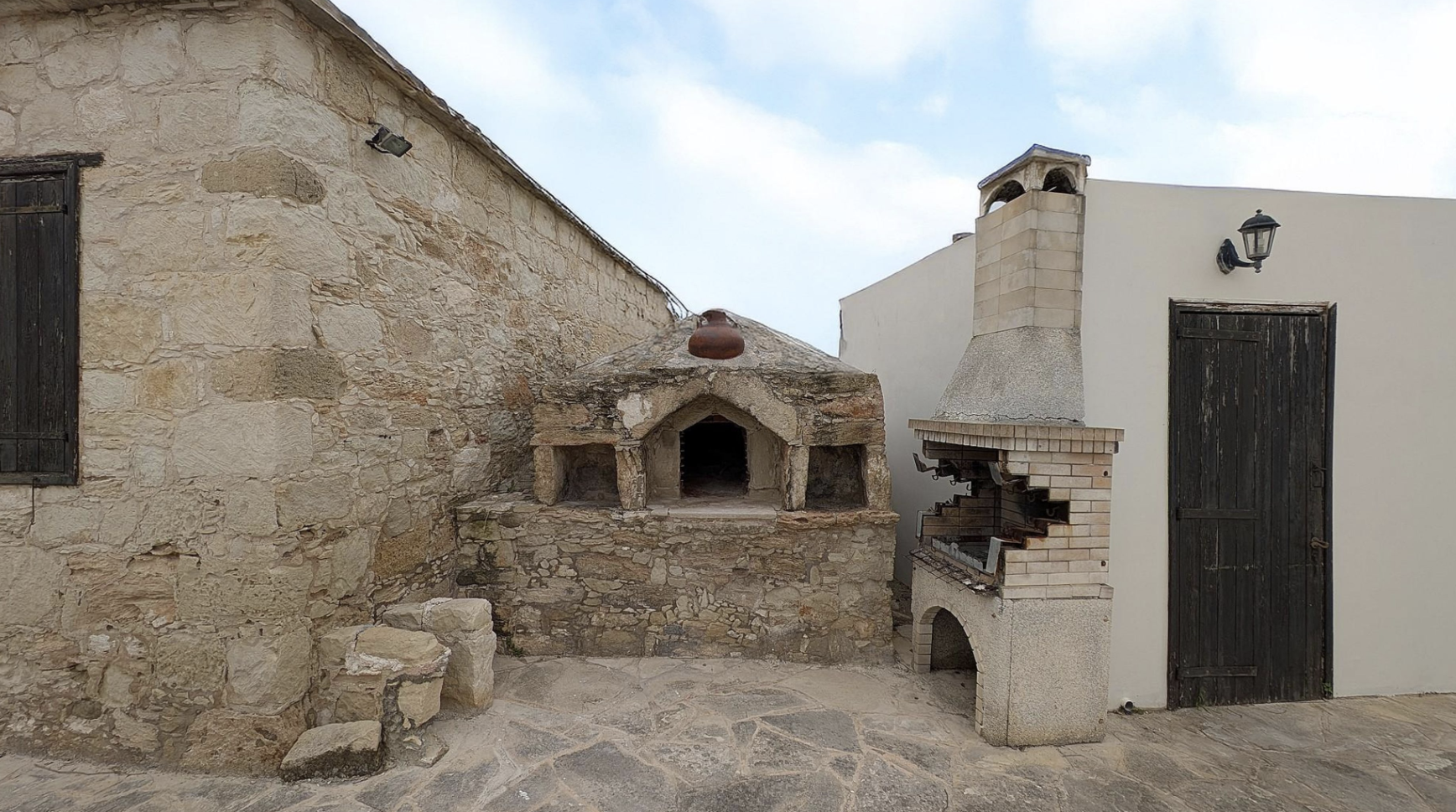 4 Bedroom House -NEO CHORIO, PAPHOS image 24