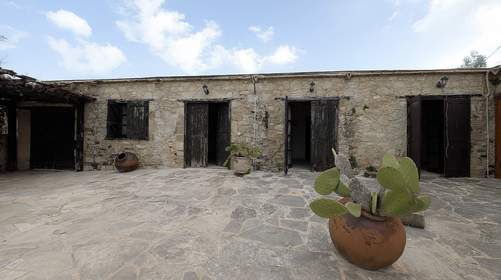 4 Bedroom House -NEO CHORIO, PAPHOS image 25