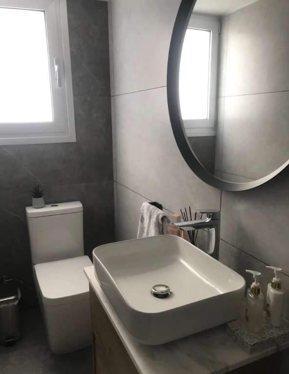 Fully Renovated 3-Bedroom Apartment – Nicosia image 7