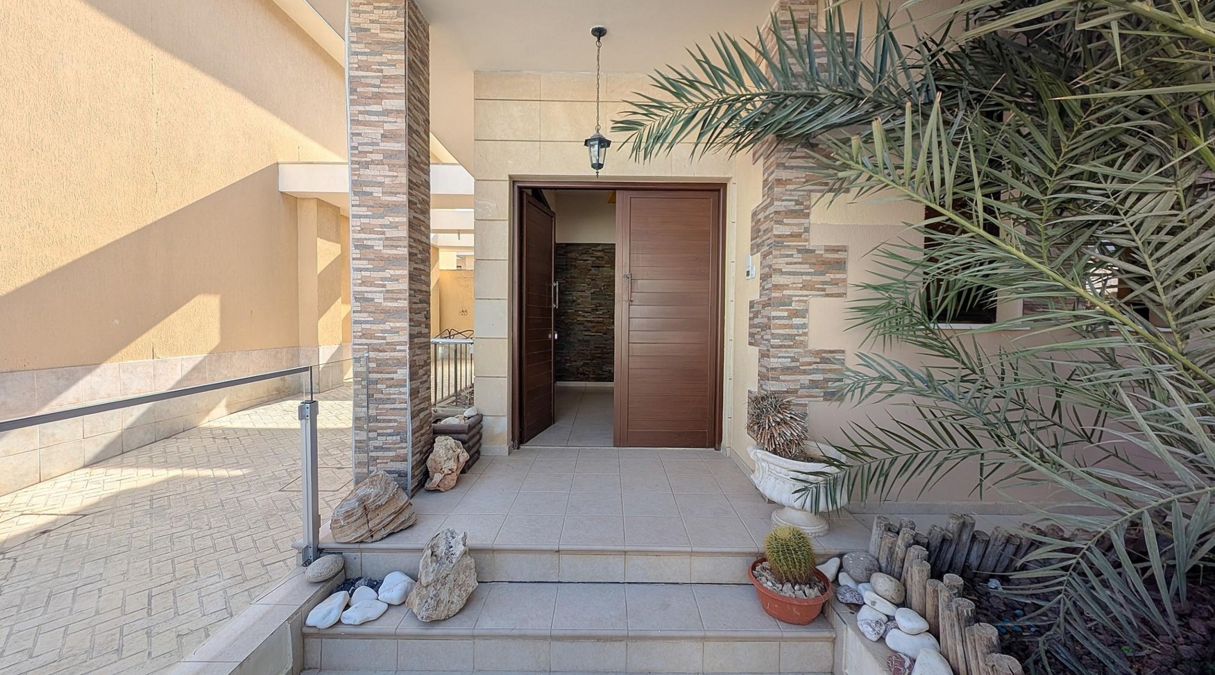 Two-Storey Detached House with Swimming Pool in Oroklini, Larnaca image 6