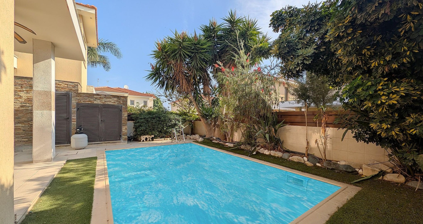 Two-Storey Detached House with Swimming Pool in Oroklini, Larnaca image 26