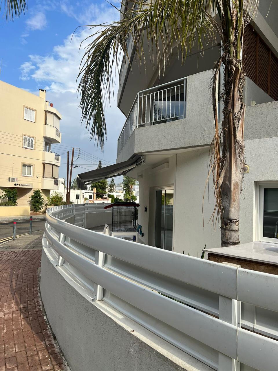 Corner Ground-Floor Apartment in Strovolos image 3