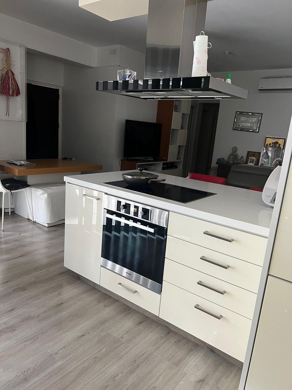 Corner Ground-Floor Apartment in Strovolos image 9