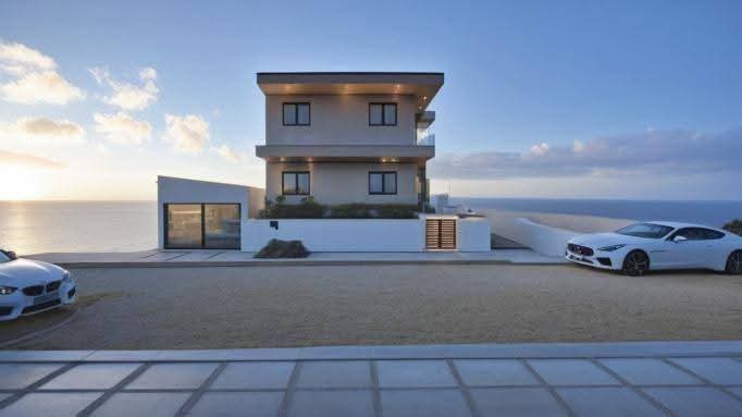 Boutique Residential Building image 4