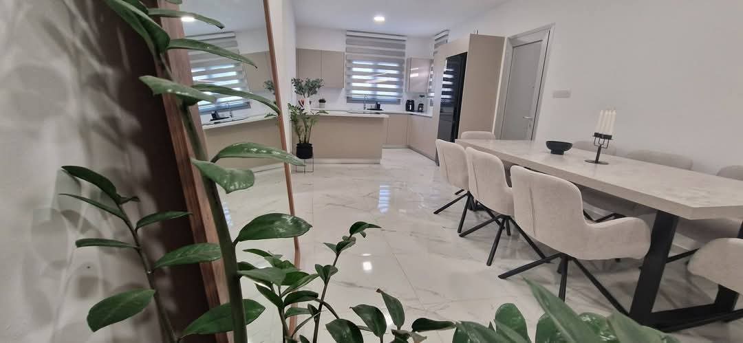 Boutique Residential Building image 11