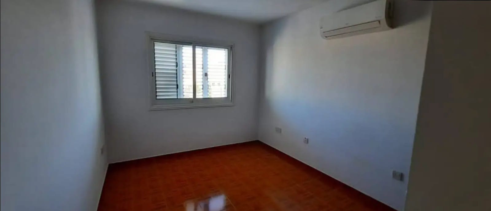 2-Bedroom Apartment for Sale - Kaimakli, Nicosia image 4