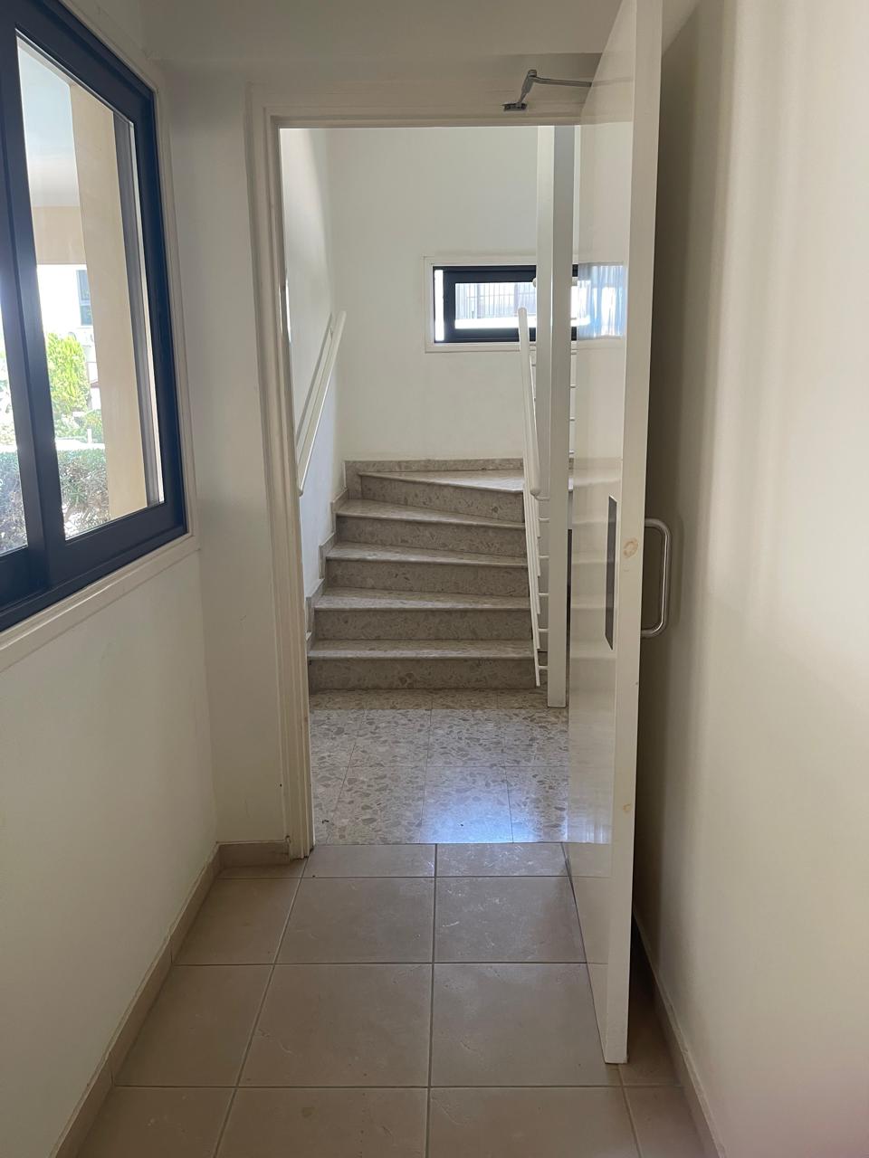 LUXURY APARTMENT FOR RENT - MAZOTOS HILLS, LARNACA image 6