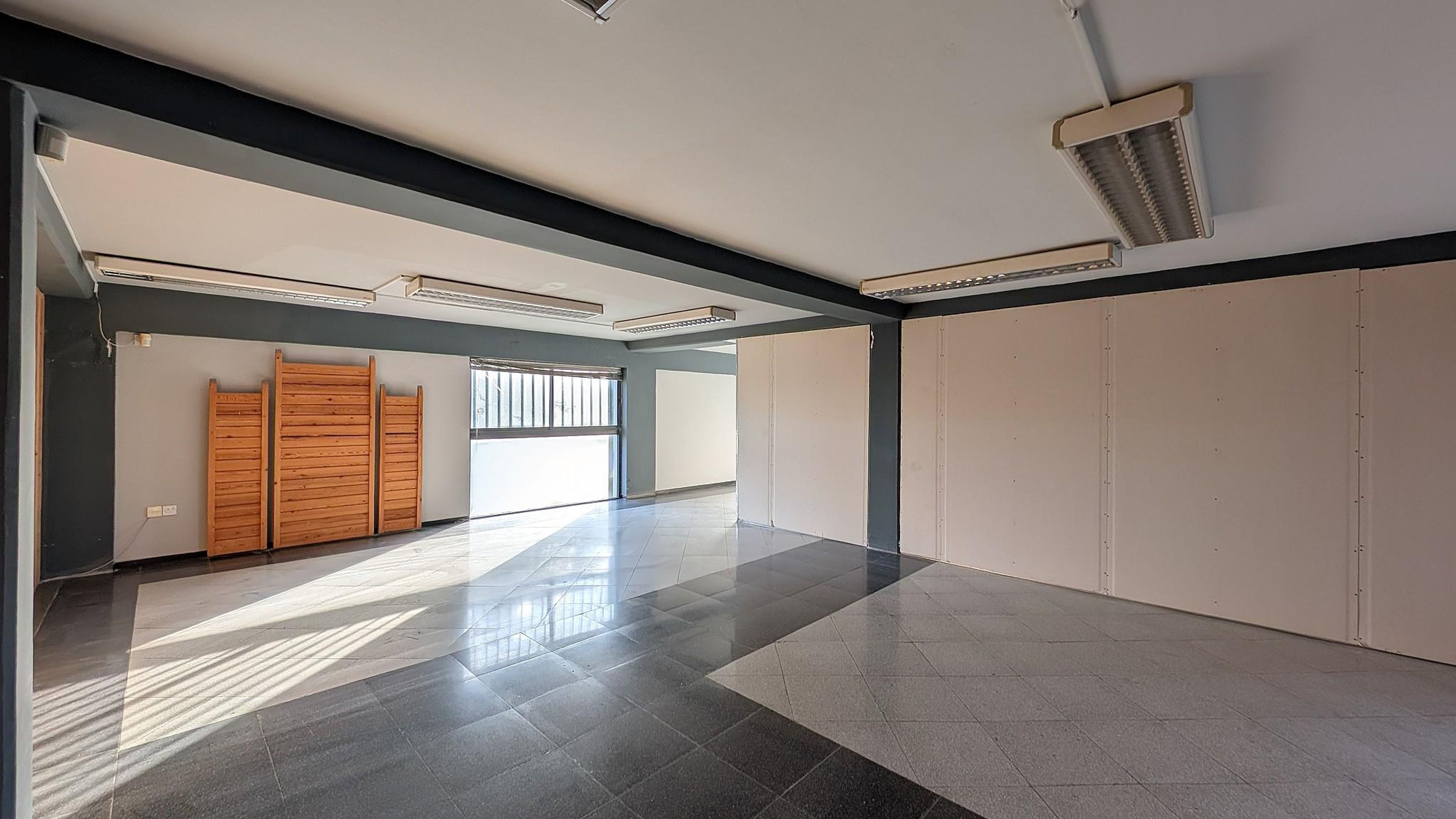 Commercial Building for Sale – Kokkinotrimithia, Nicosia image 19