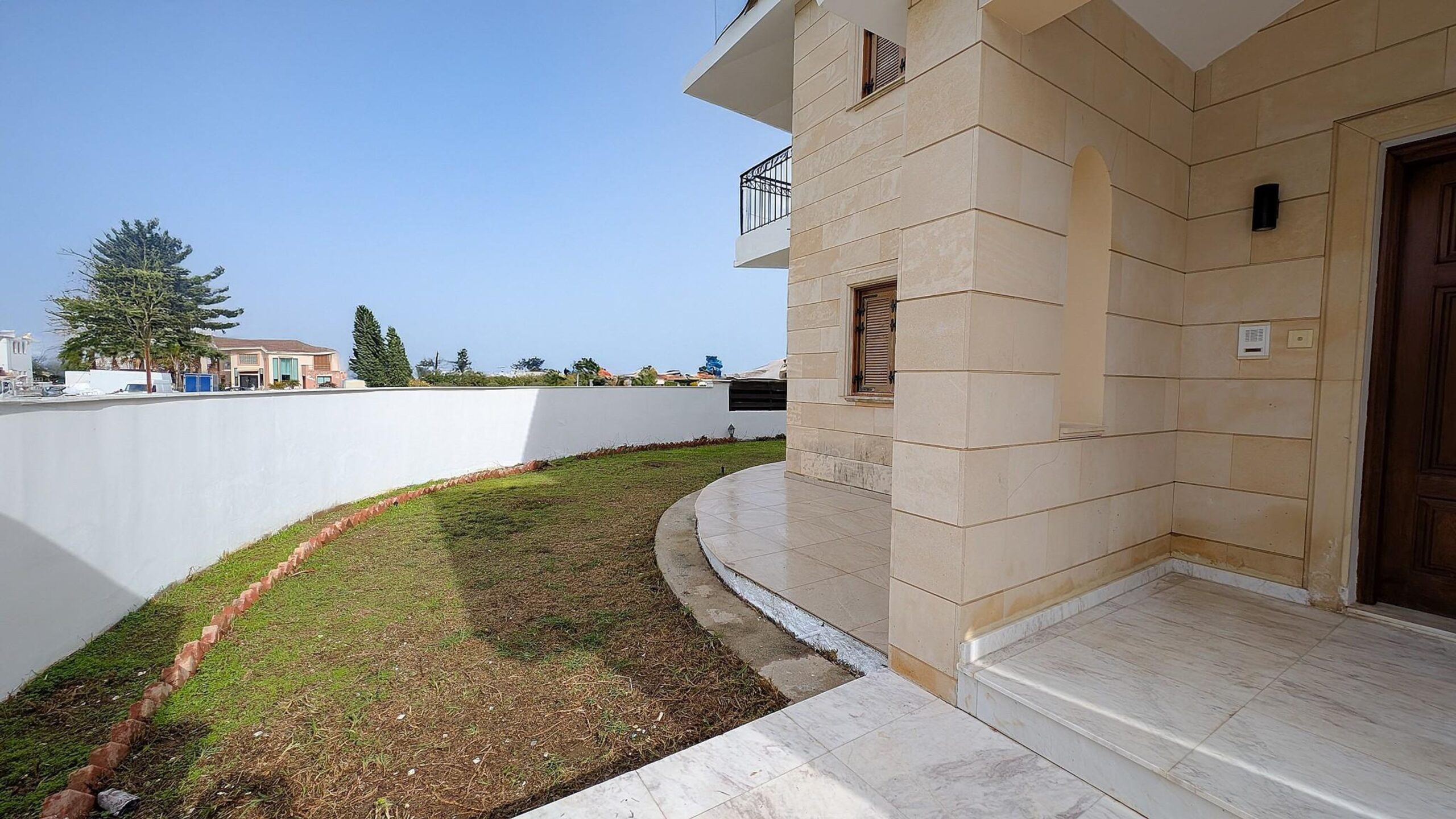 Luxury Two-Storey Mansion - Latsia (Agios Georgios), Nicosia image 37