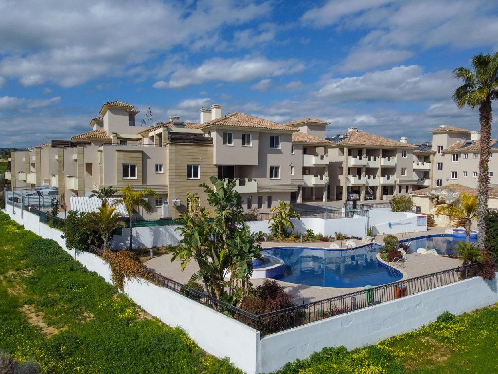 Two Bedroom Flat for Sale in Tersefanou