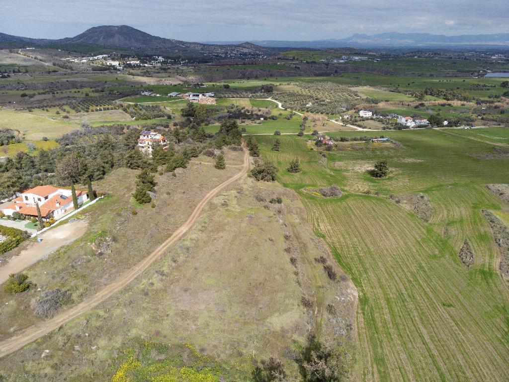 Residential Field for Sale – Klirou, Nicosia image 2