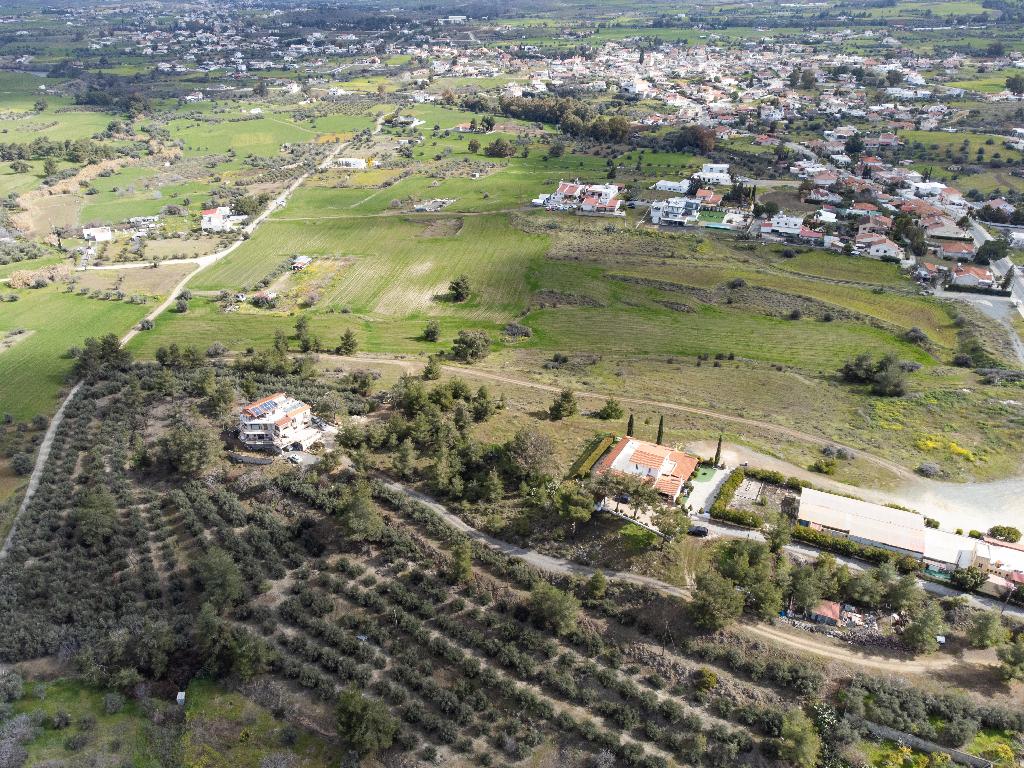 Residential Field for Sale – Klirou, Nicosia image 4